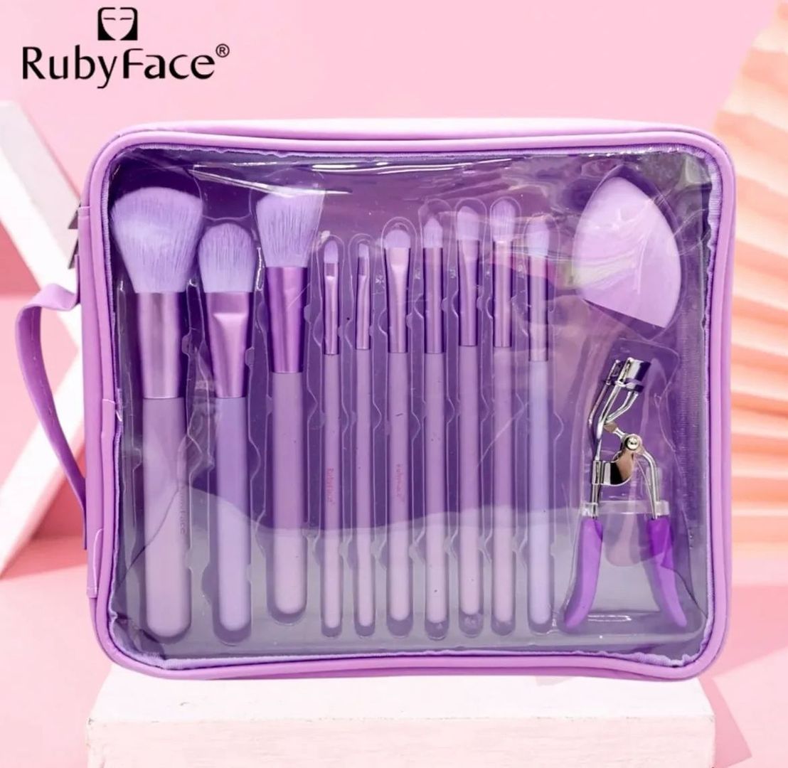 KIT DE BROCHAS CON ESTUCHE RUBY FACE
