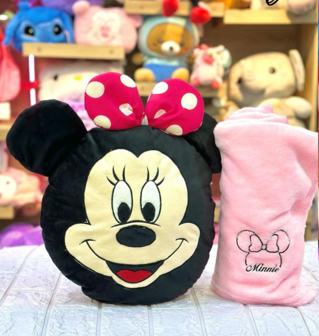 cobija almohada MINNIE Y MICKEY de peluche