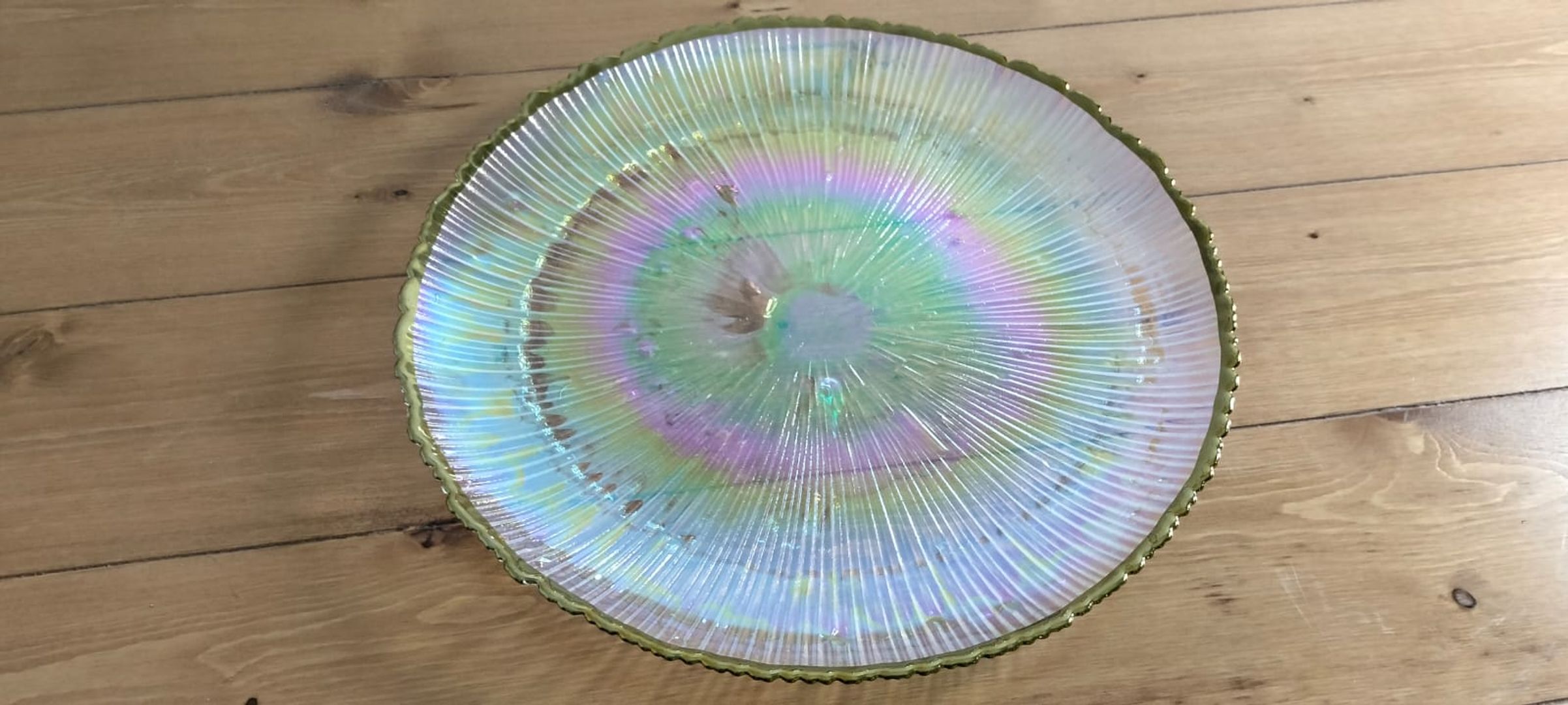 PLATO BASE TORNASOL ORILLO DORADO