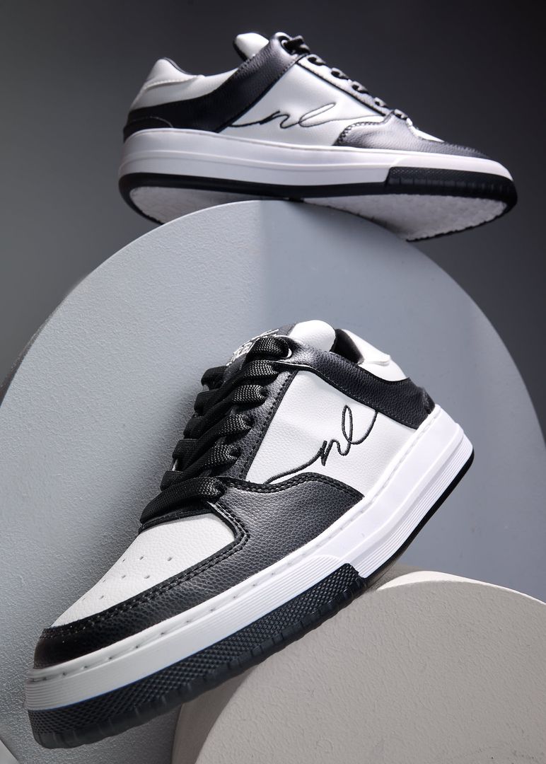 Tenis urban negro NEW TALLA 40