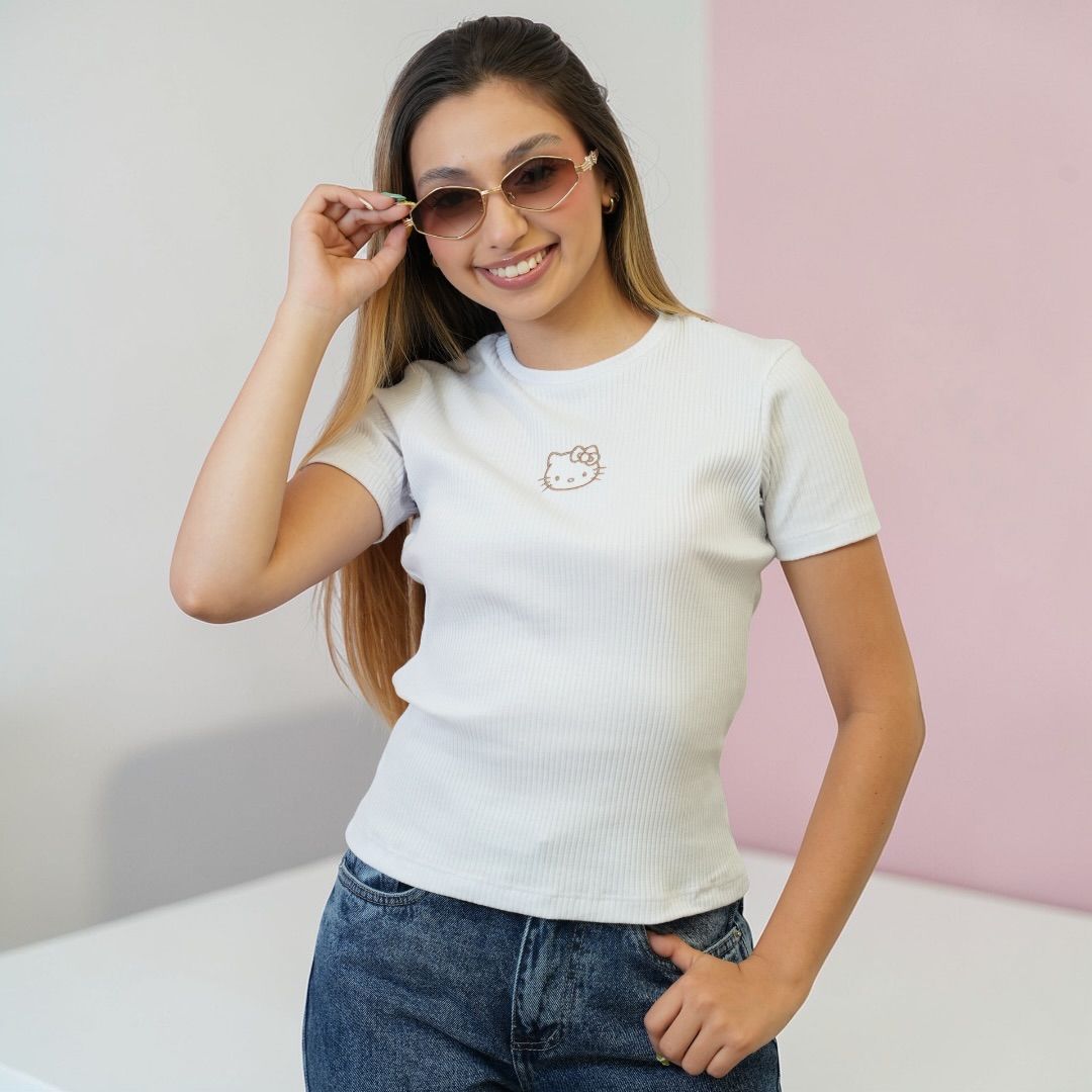 Camiseta Hello Kitty