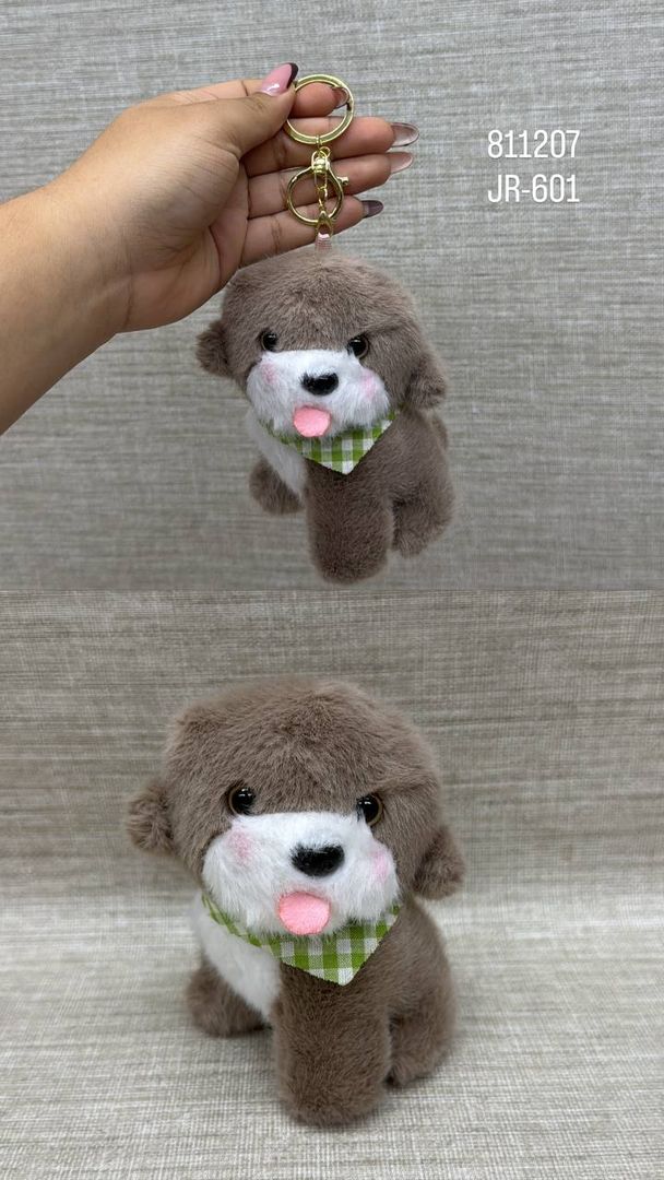 LLAVERO DE PERRITO CON PAÑOLETA