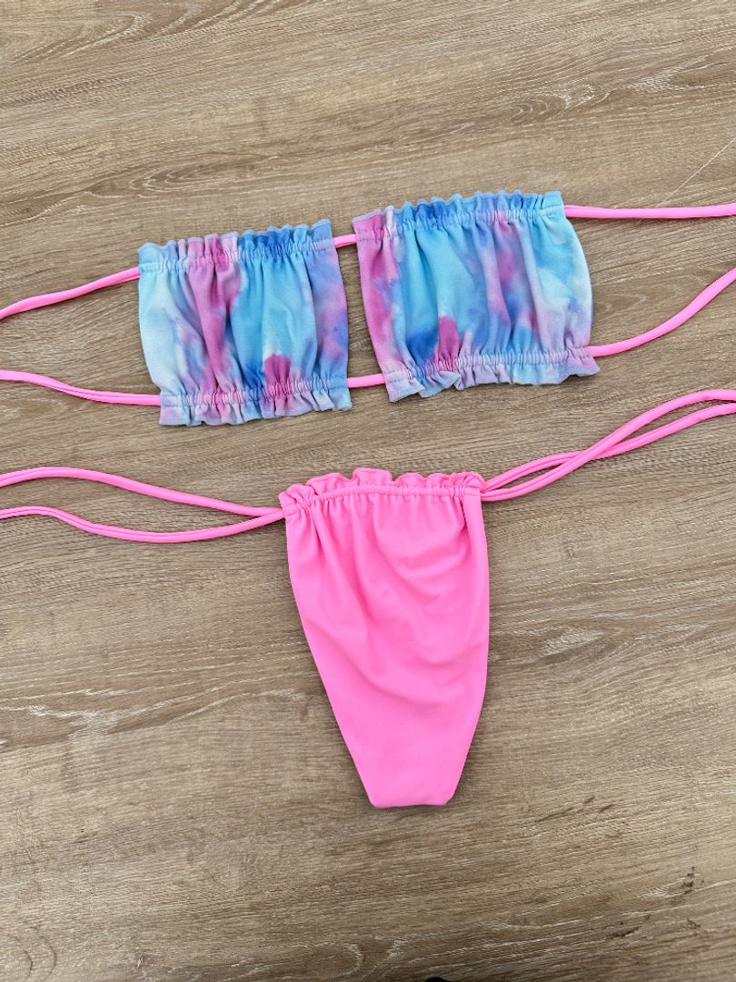 En oferta 3 bikinis 