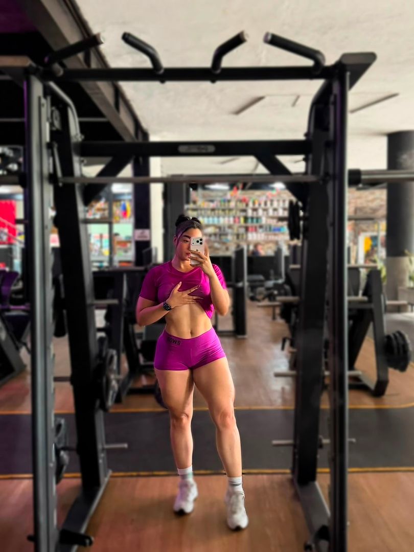 BOOTY SHORT MORADO