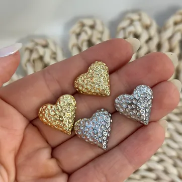 Imagen del producto Arete corazón escarcha 