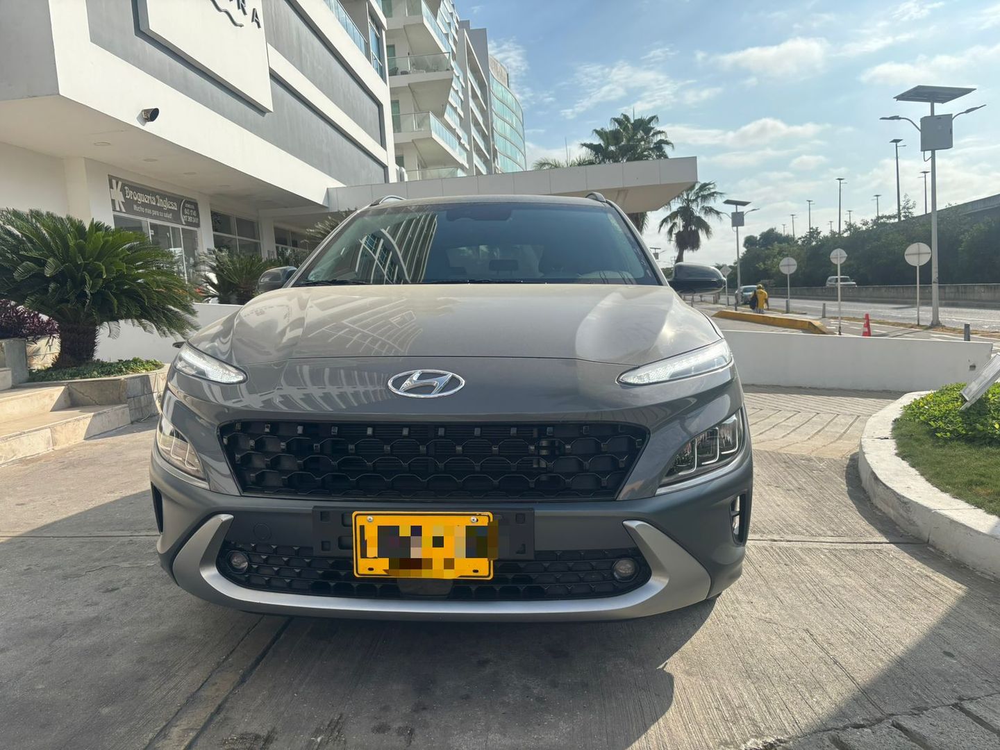 Hyundai Kona Automático 2023 HIBRIDA