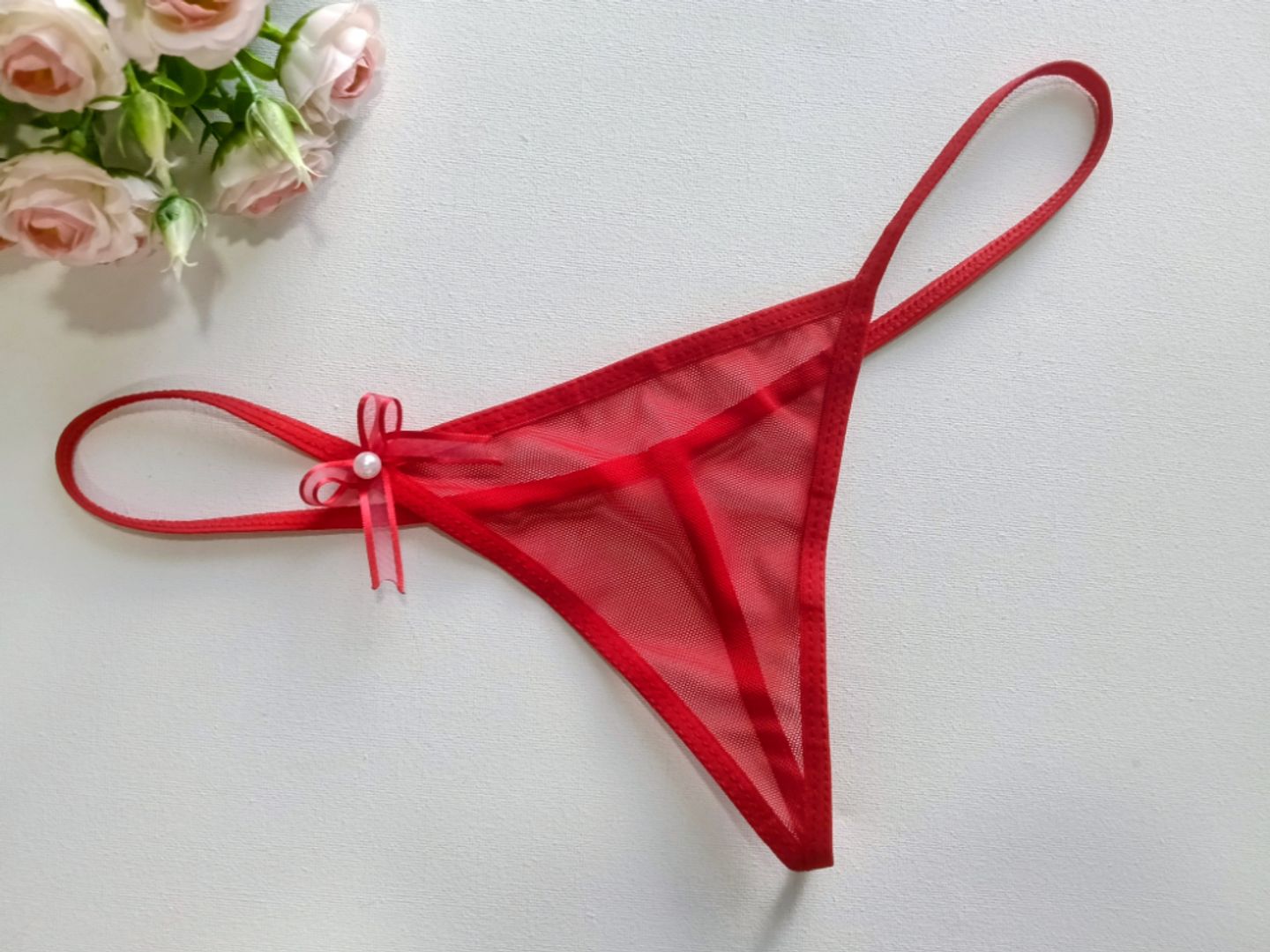 Tanga hilo con moño lateral 