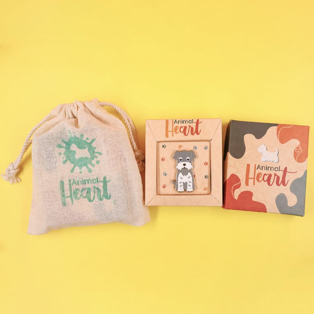 PIN SCHANAUZER SAL Y PIMIENTA