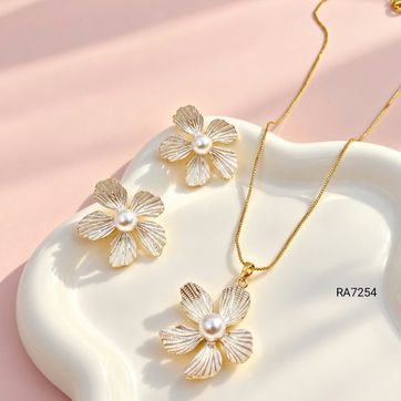 Imagen del producto SET CADENA FLOR