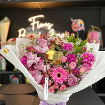 BOUQUET MIRROR - imagen 1