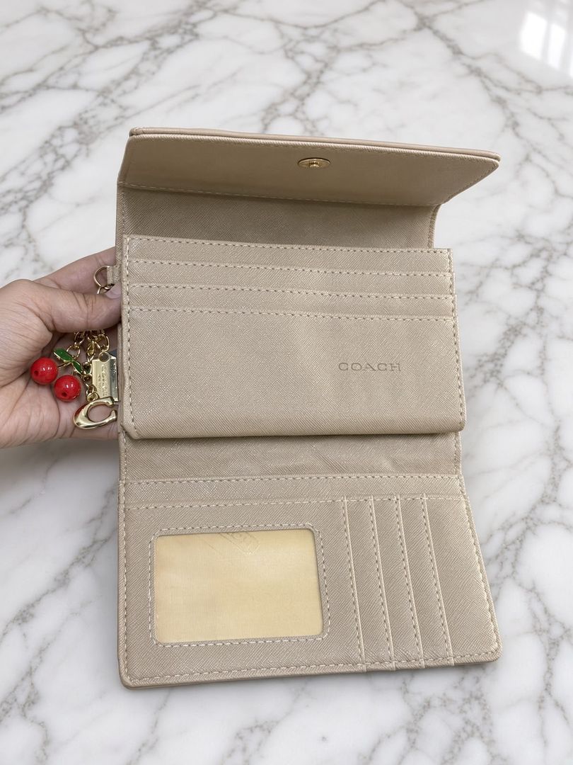 Billetera Coach