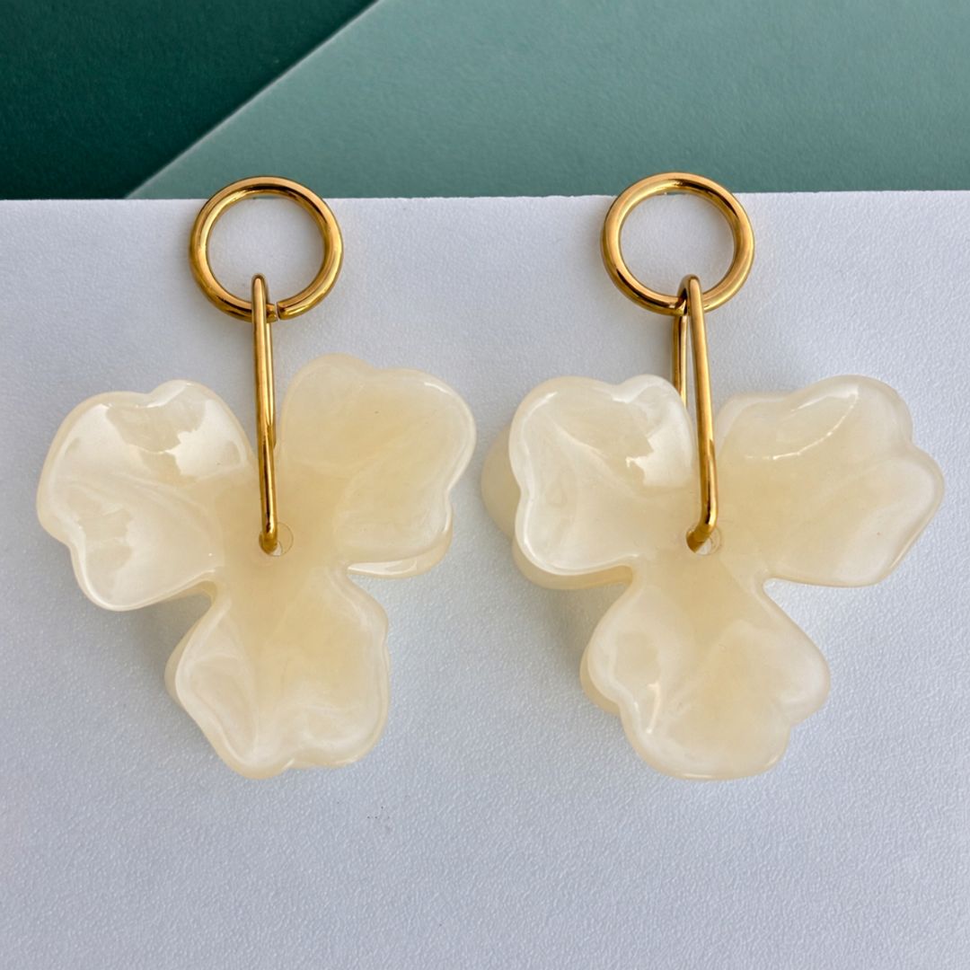 PENDIENTES FLOR NACAR