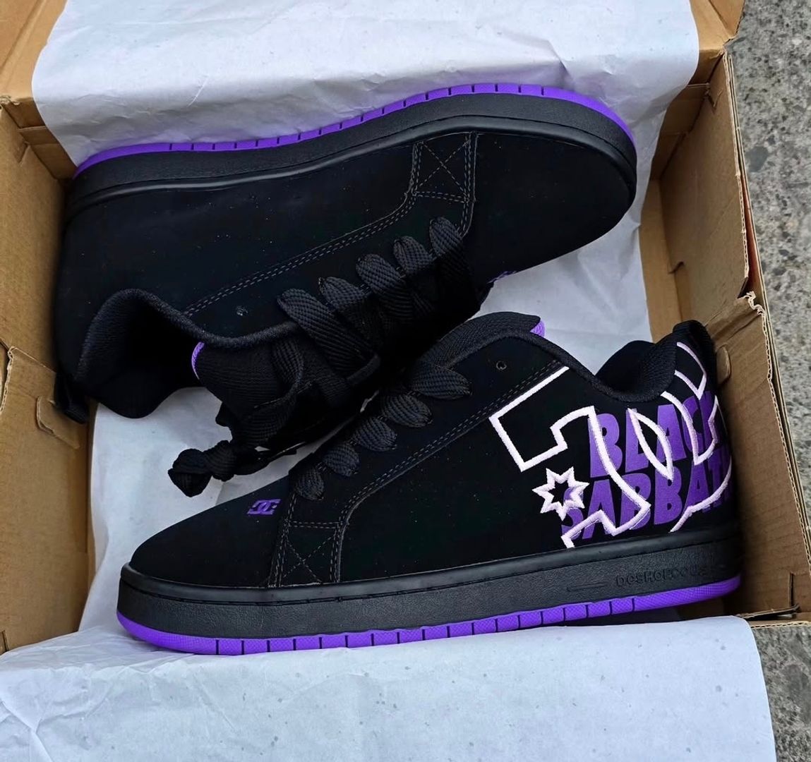 DC Morado 