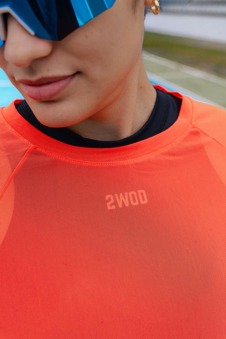 CAMISETA MALLA NARANJA