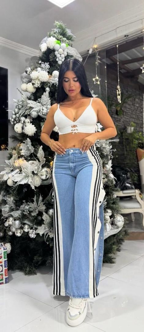 PANTALON BOTONES LATERALES