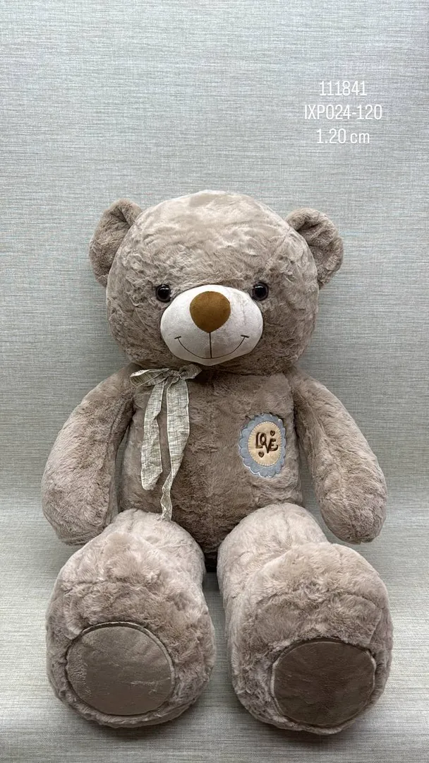 OSO CON BORDADO LOVE DE 1.20 CM 