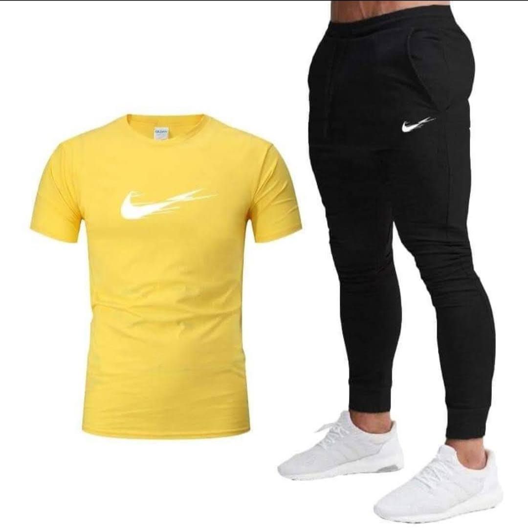 SET DE JOGUER + CAMISETA ESTAMPADA