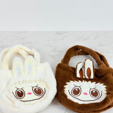 Imagen del producto BOLSO LABUBU 