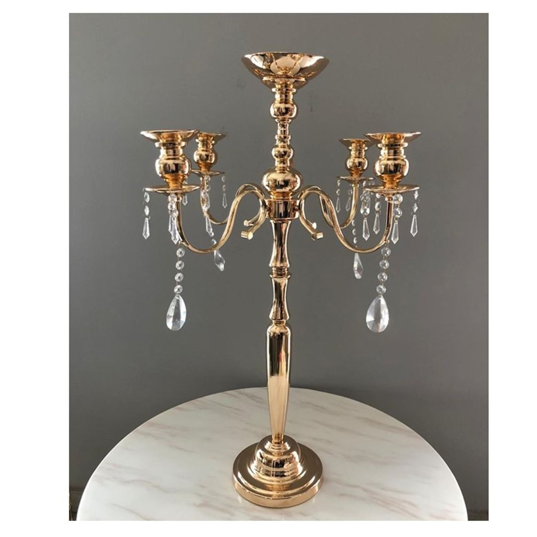 candelabro metal dorado