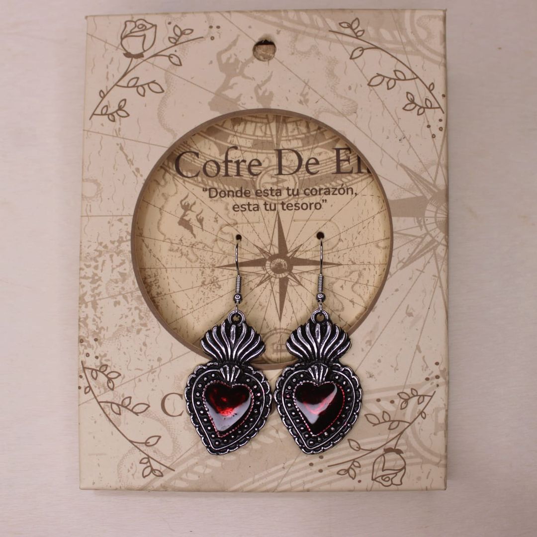 ARETES CORAZON ROJO