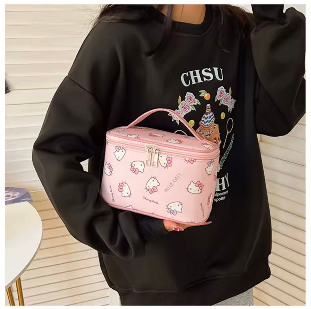 Cosmetiquera hello Kitty 