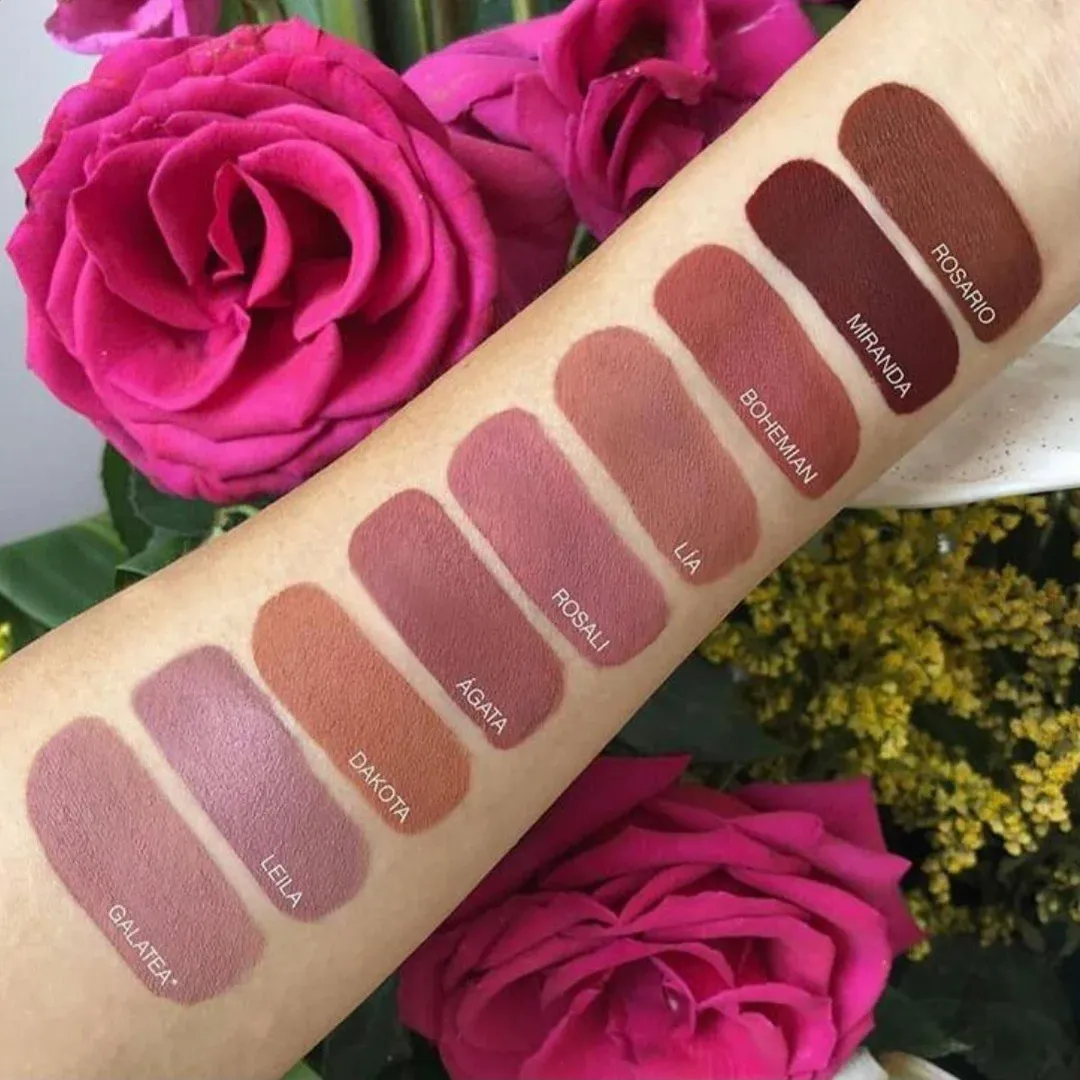 LABIAL LIQUIDO MATE AME