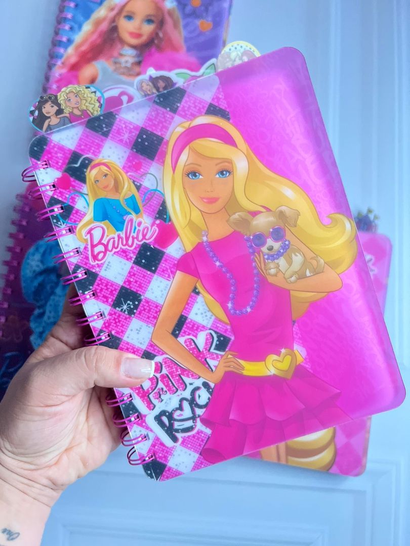 Agenda 5 materias Barbie 