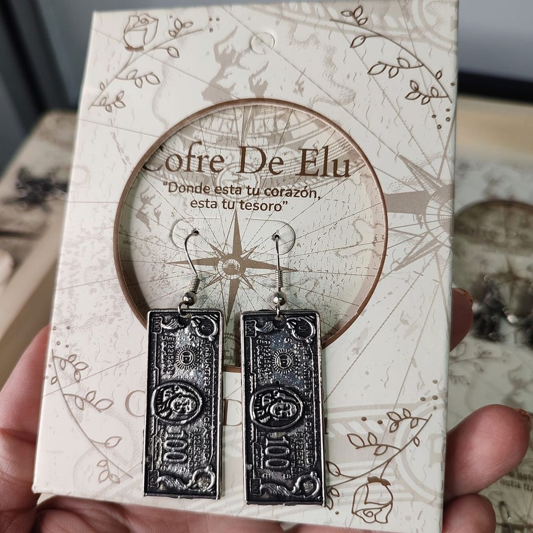 ARETES DOLAR