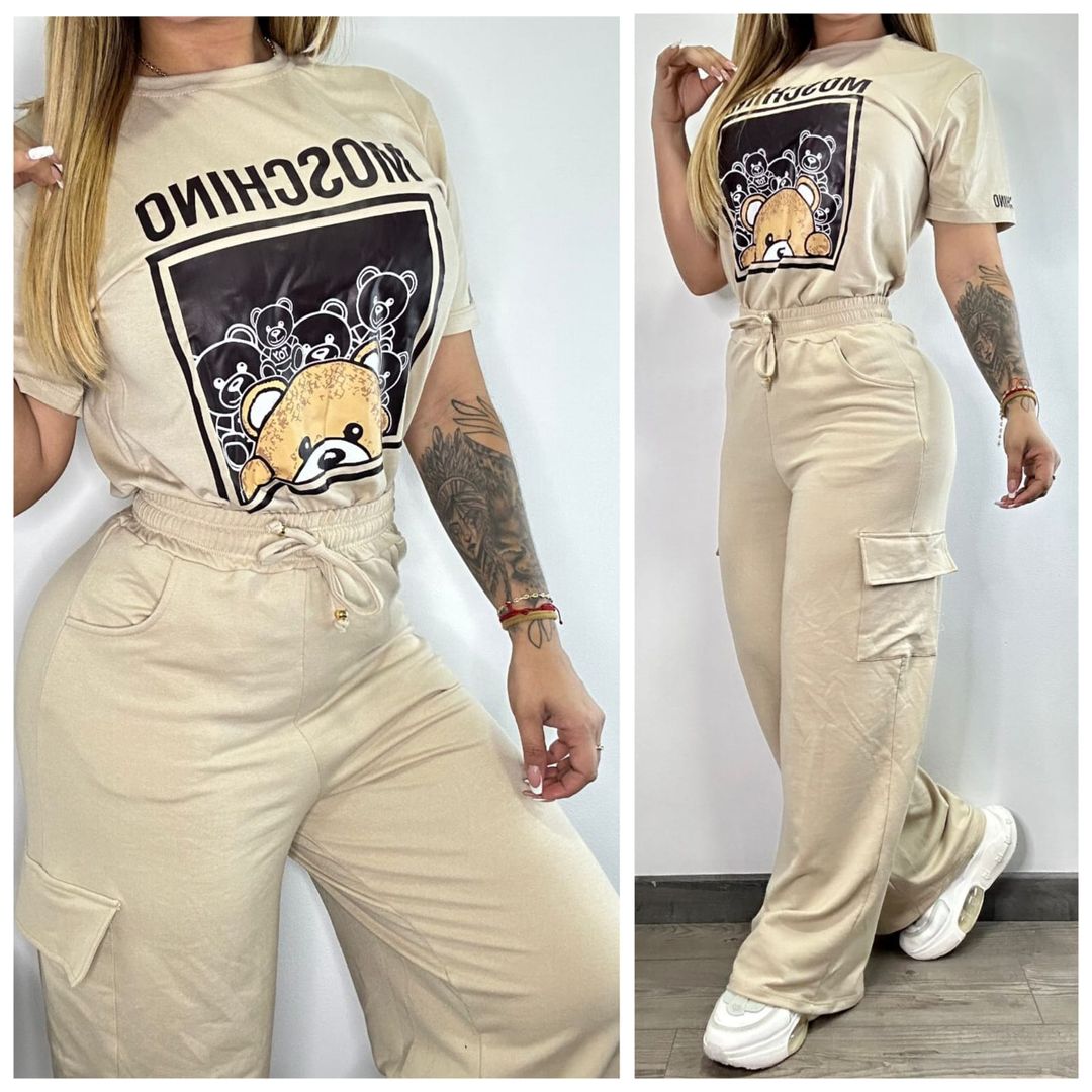 SET DE CARGO + CAMISETA ESTAMPADA