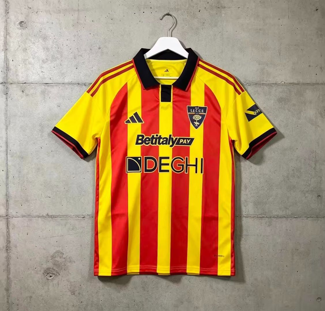 US Lecce 2026-27 Manga Corta Fan