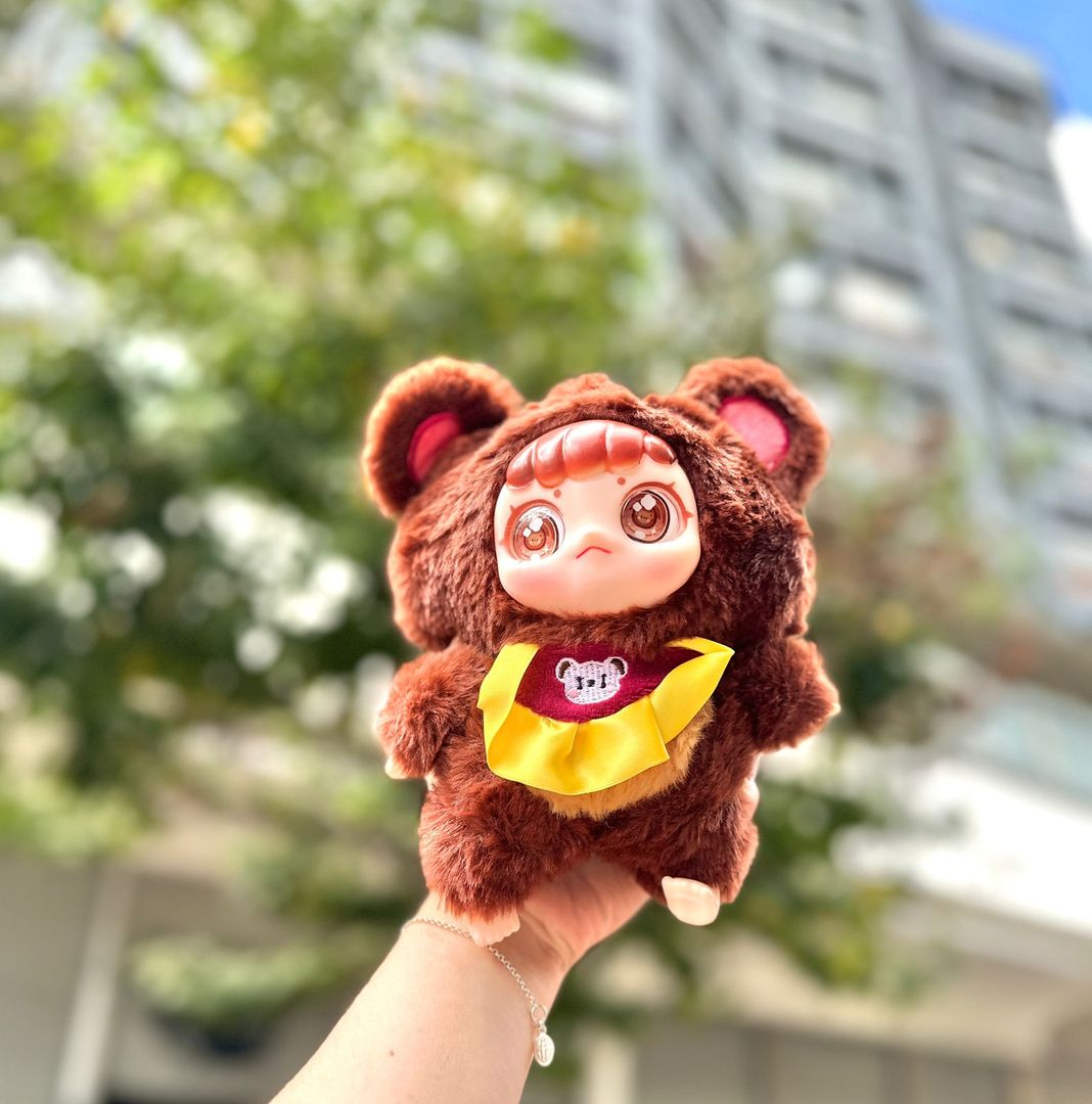 MUÑECA NOMMI COLECCIONABLES