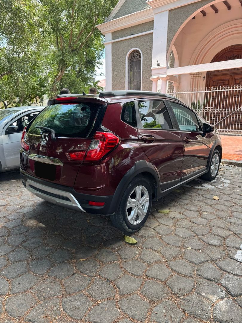 HONDA WRV AUT LX 2020