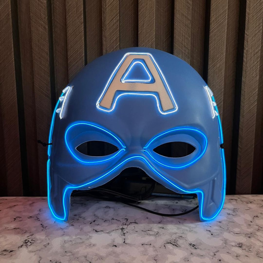 MASCARA CAPITAN AMERICA DE LUZ