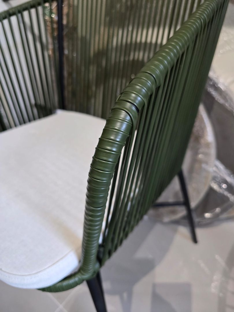 SILLA AUXILAR O DE COMEDOR 