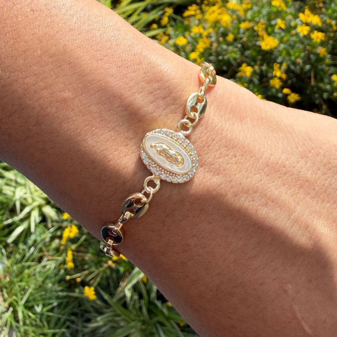 Pulsera Virgencita de Guadalupe dorada