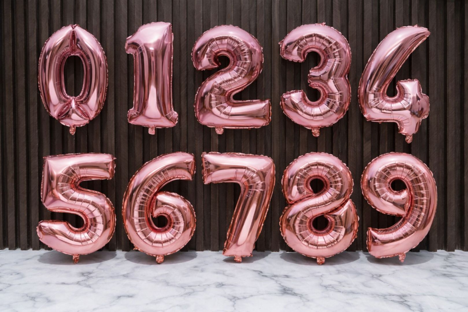 GLOBO FOIL 16” NUMERO ORO ROSA