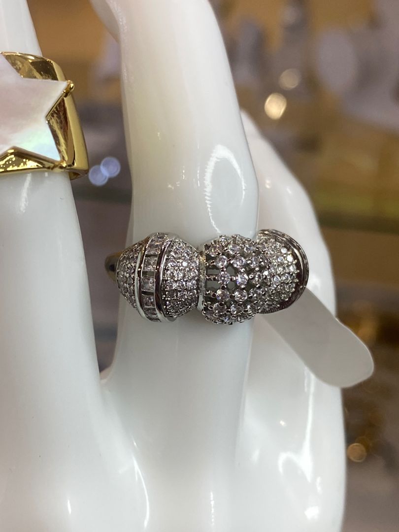 Anillo brillante
