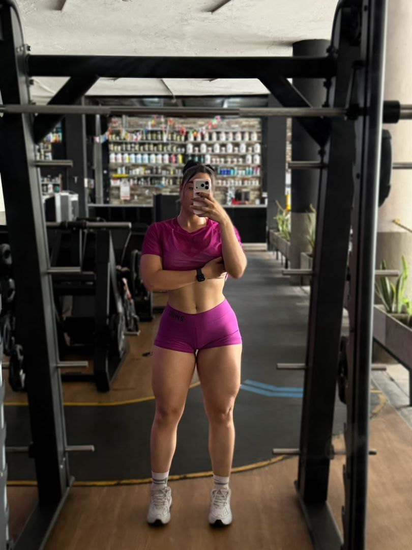 BOOTY SHORT MORADO
