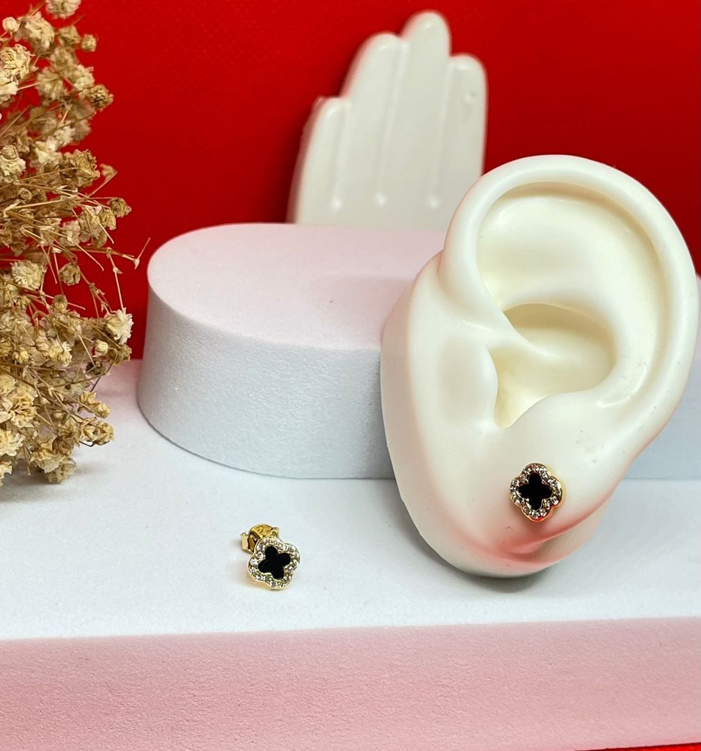 Topos van cleef negros borde circonias cristral