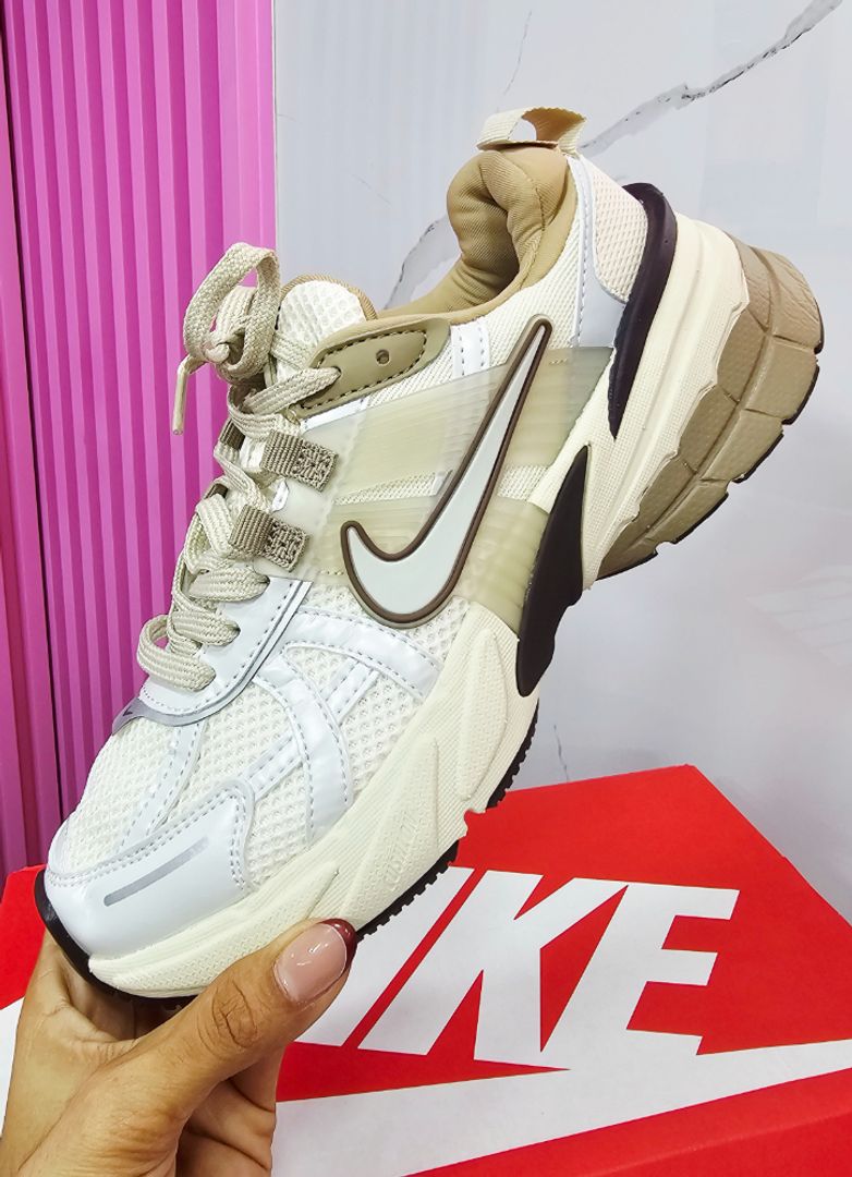 TENIS V2K RUN BEIGE