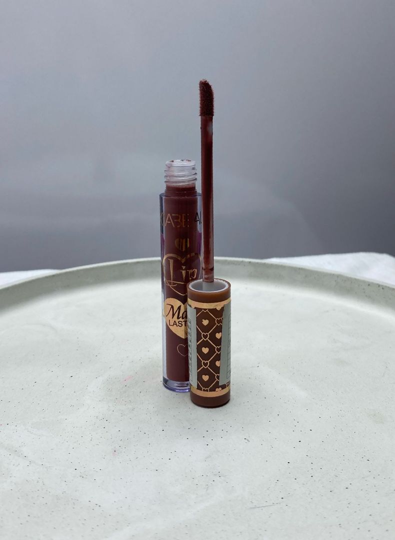 Labiales líquidos, mate