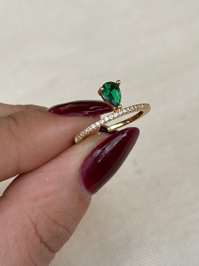 Anillo gota esmeralda doble 