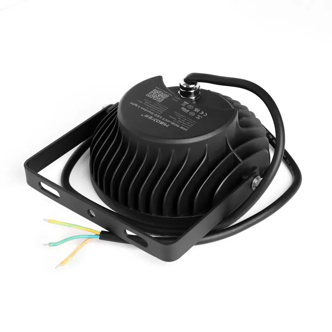 ESTACA DE JARDIN 25 W