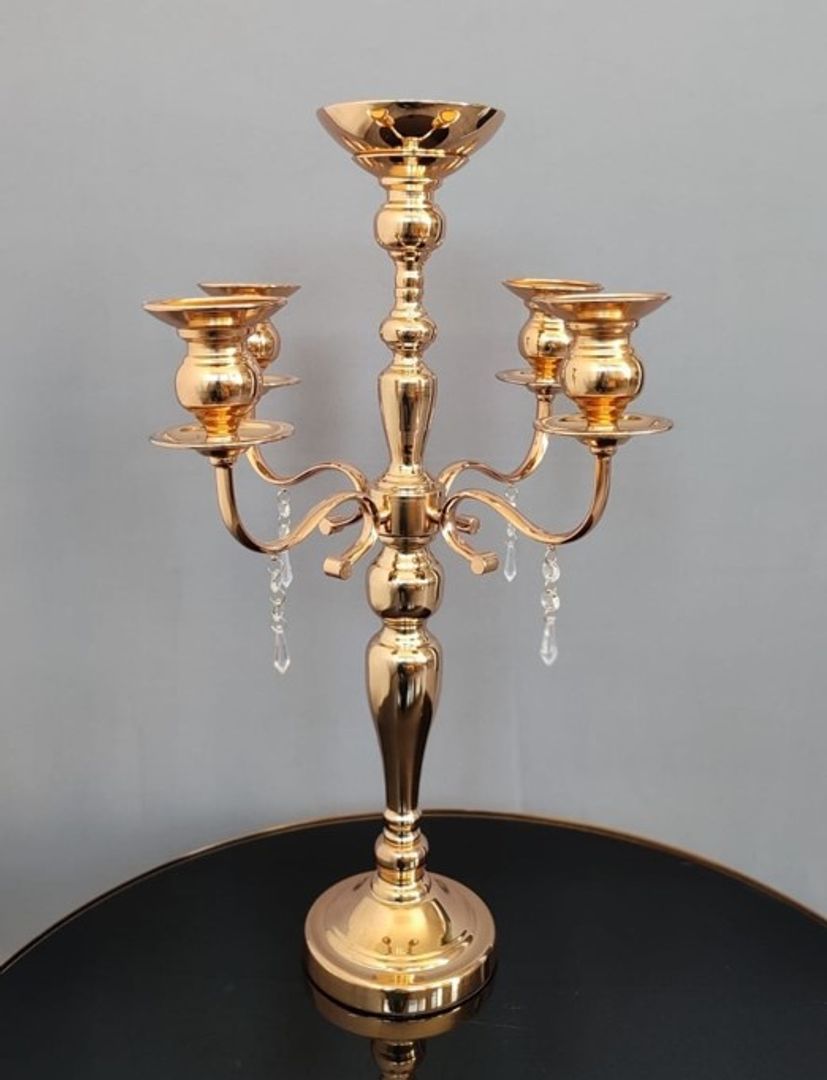 Candelabro Dorado