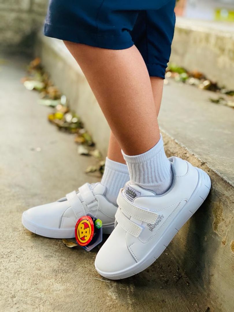 BUBLERGUMMER NEGRO EFRAIN