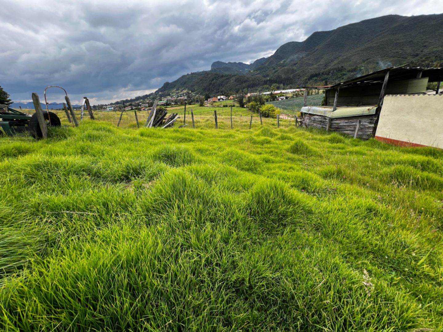 VENDO ESPECTACULAR LOTE 