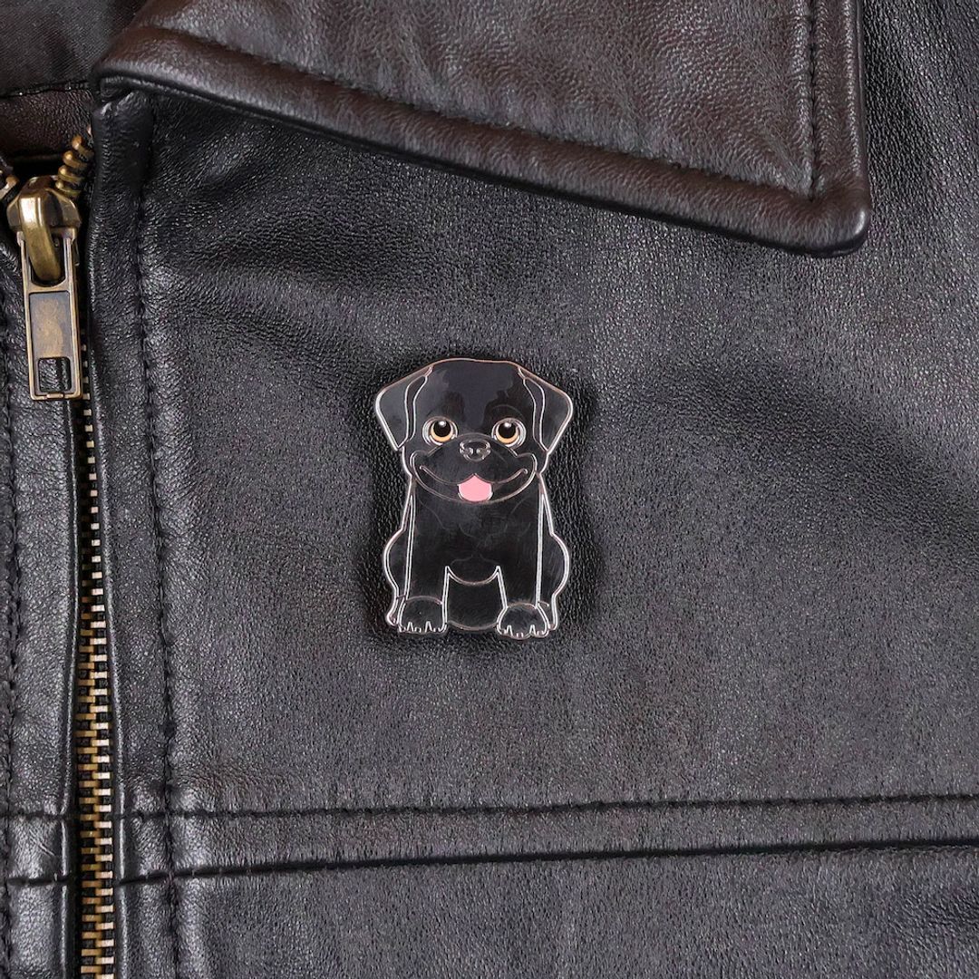PIN PUG NEGRO