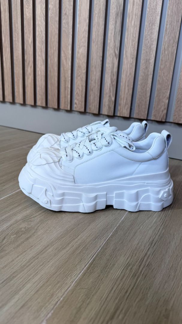 TENIS TIPO CONV TRAC