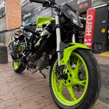 BENELLI	TNT 250 - imagen 1