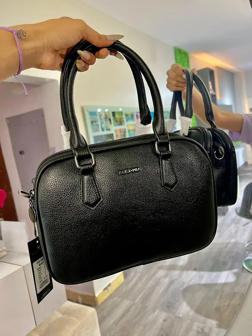 CARTERA ALEX & MIA TIPO BAUL 